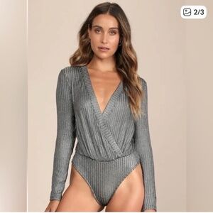 Lulus NWT Do the Disco Womens L Bodysuit Silver/Metalic Long Sleeve VNeck